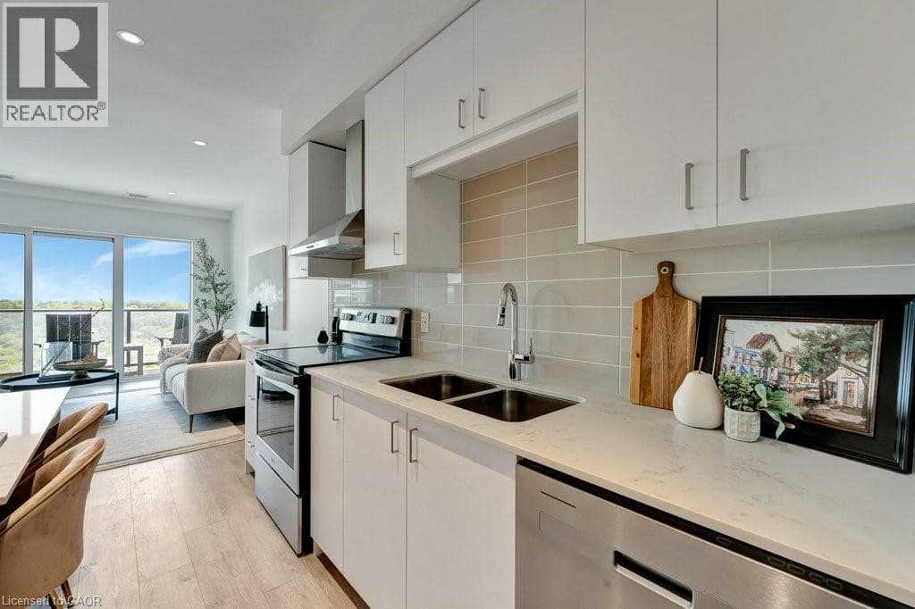 Apartment for sale at 15 GLEBE Street Unit# 1511, Downtown Galt, Cambridge, Ontario, photo 16