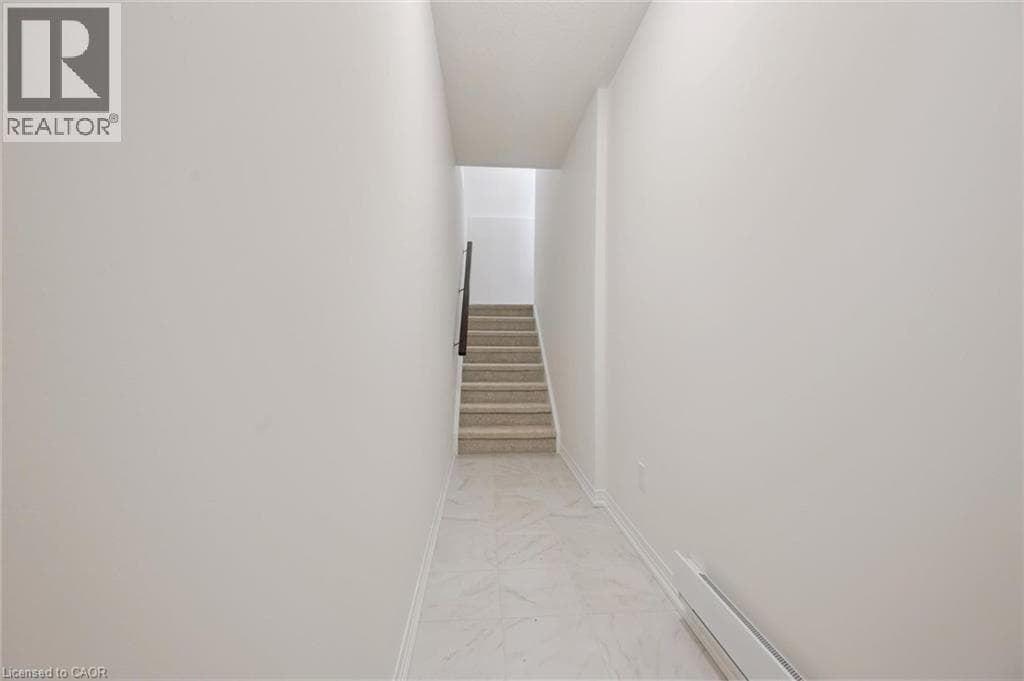 Townhouse for sale at 525 ERINBROOK Drive Unit# B047, Country Hills West, Kitchener, Ontario, photo 6