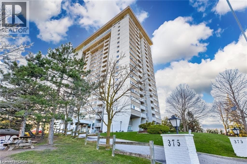 Apartment for sale at 375 KING Street N Unit# 1608, Sugarbush Park, Waterloo, Ontario, photo 2