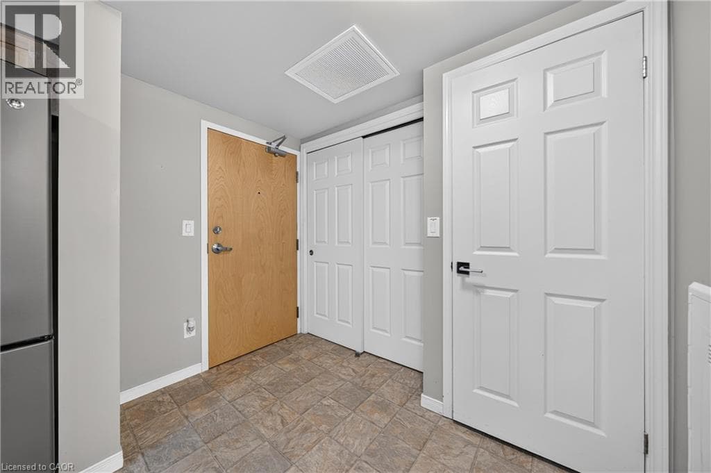 Apartment for sale at 155 WATER Street S Unit# 203, Downtown Galt, Cambridge, Ontario, photo 7