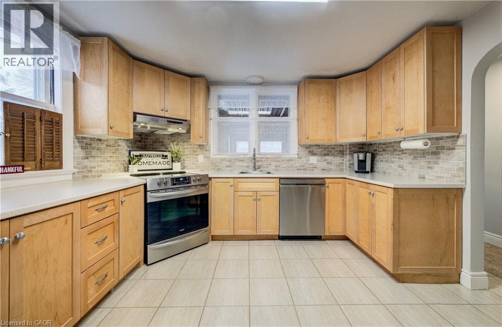 Detached for sale at 76 BRENTWOOD Avenue, Eastwood, Kitchener, Ontario, photo 5