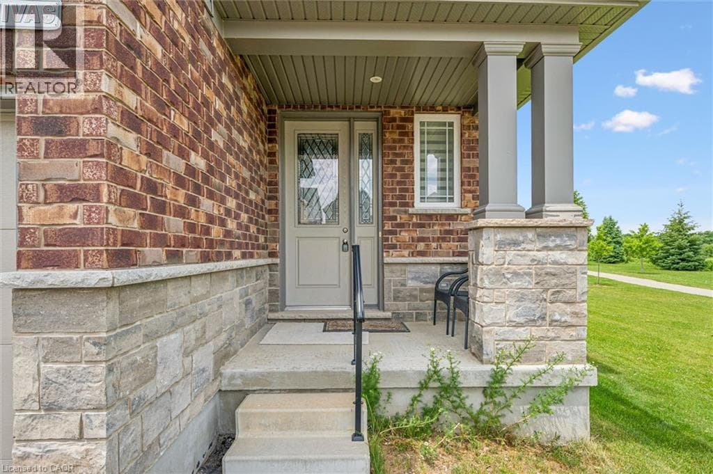 Detached for sale at 153 RIVERTRAIL Avenue, Grand River South, Kitchener, Ontario, photo 3