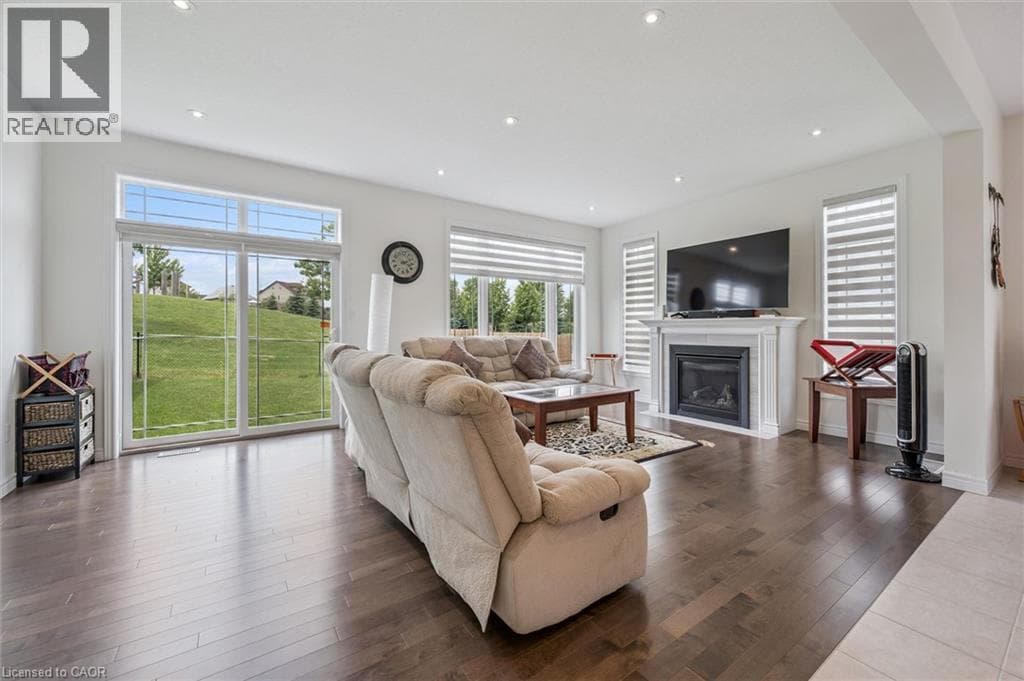 Detached for sale at 153 RIVERTRAIL Avenue, Grand River South, Kitchener, Ontario, photo 15