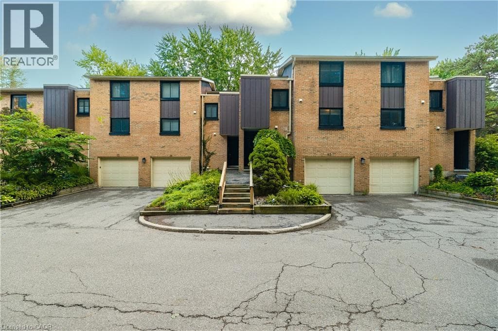 Townhouse for sale at 220 SALISBURY Avenue Unit# 13, Victoria Highlands, Cambridge, Ontario, photo 2