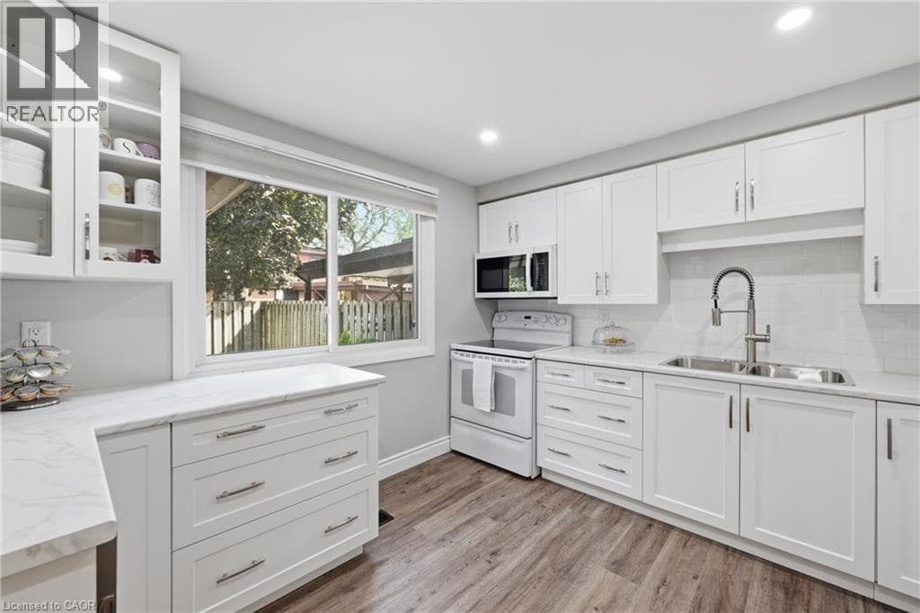 Townhouse for sale at 25 FLINT Drive, Alpine, Kitchener, Ontario, photo 12