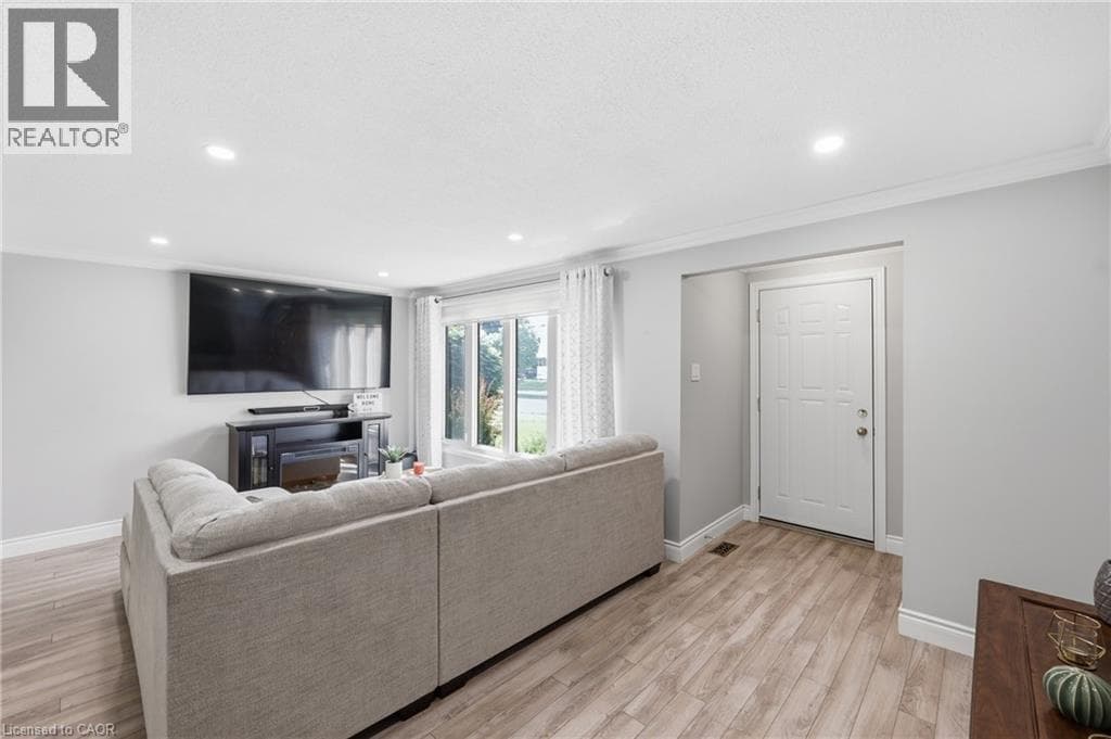 Townhouse for sale at 25 FLINT Drive, Alpine, Kitchener, Ontario, photo 5