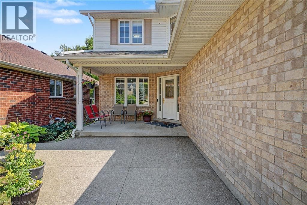 Detached for sale at 63 BRISBANE Drive, Country Hills East, Kitchener, Ontario, photo 5