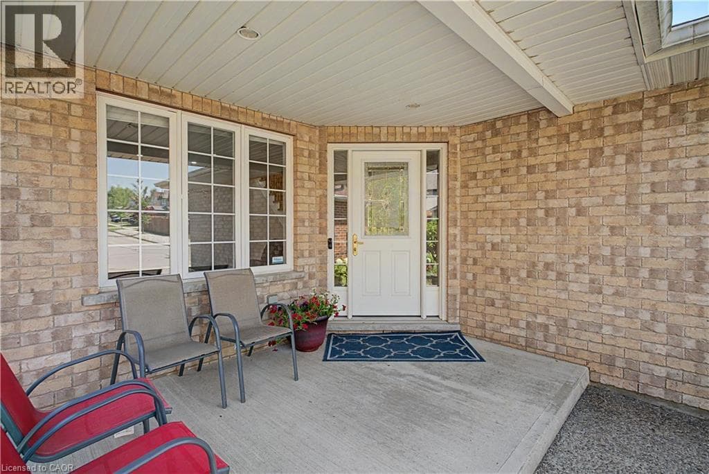 Detached for sale at 63 BRISBANE Drive, Country Hills East, Kitchener, Ontario, photo 6