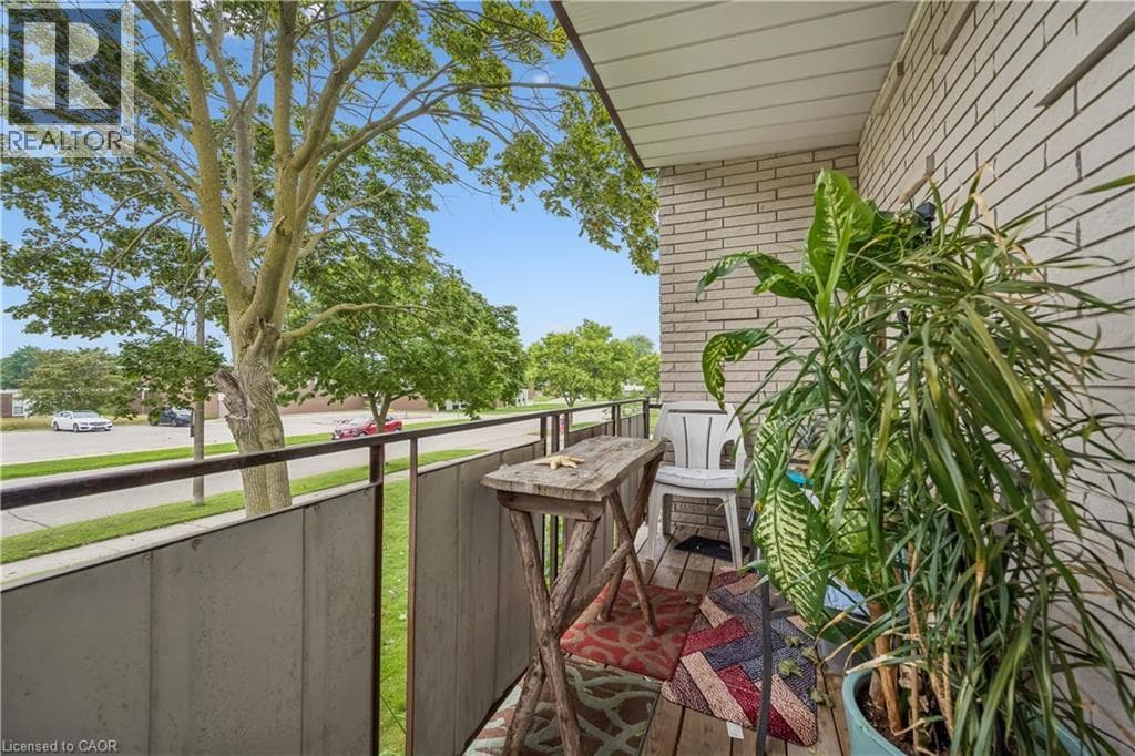 Multi-family for sale at 101 SECORD Avenue, Heritage Park, Kitchener, Ontario, photo 14