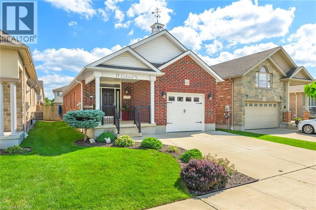 Detached for sale at 11 LOCKWOOD Street, Southview, Cambridge, Ontario, photo 2