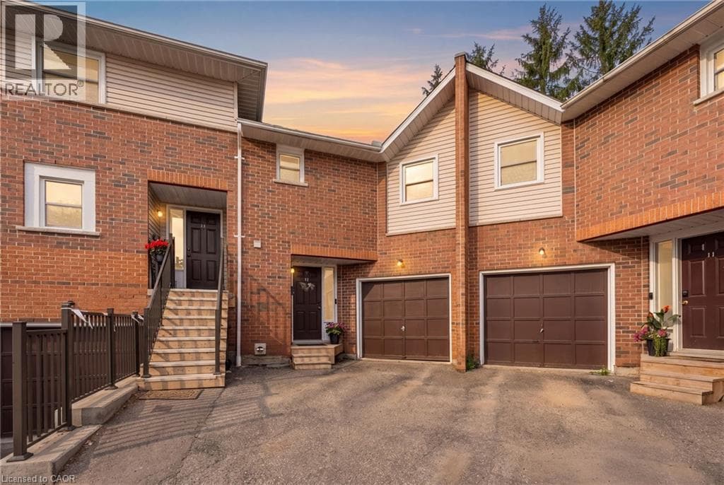 465 BEECHWOOD Place Unit# 12