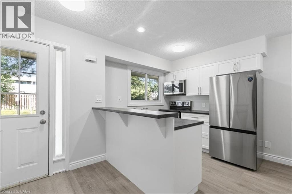 Townhouse for sale at 211 VERONICA Drive Unit# 8, Chicopee, Kitchener, Ontario, photo 5