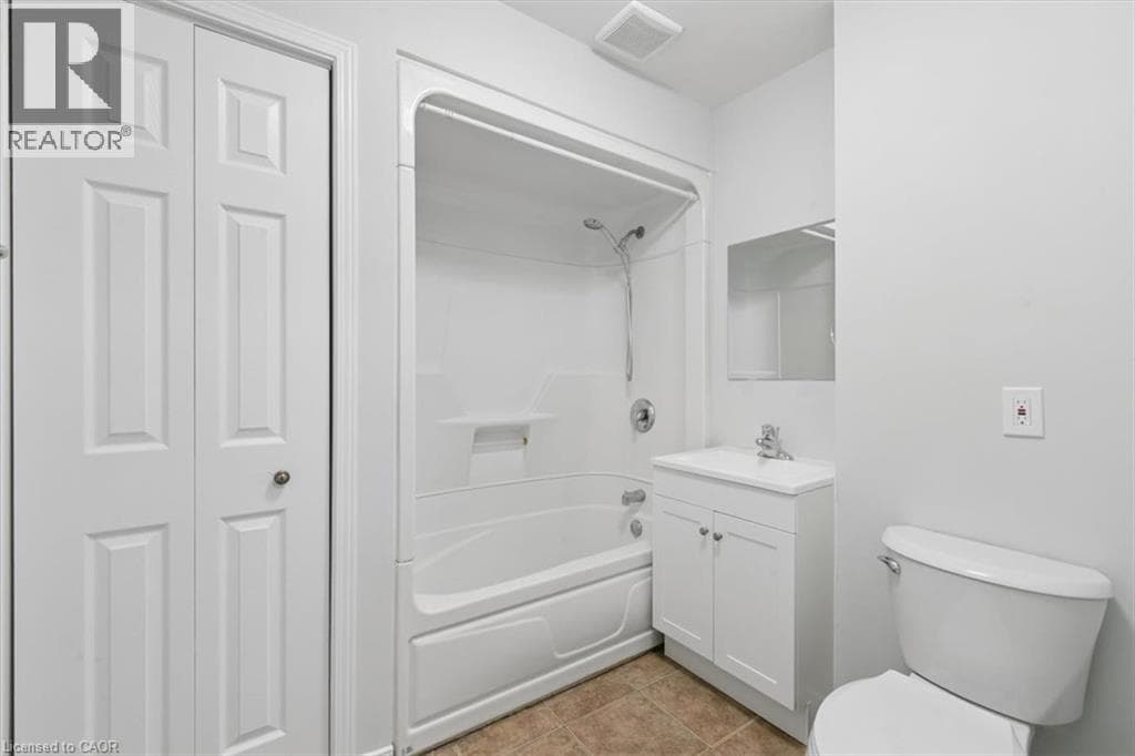 Townhouse for sale at 211 VERONICA Drive Unit# 8, Chicopee, Kitchener, Ontario, photo 19