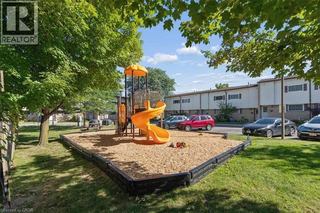 Townhouse for sale at 211 VERONICA Drive Unit# 8, Chicopee, Kitchener, Ontario, photo 29