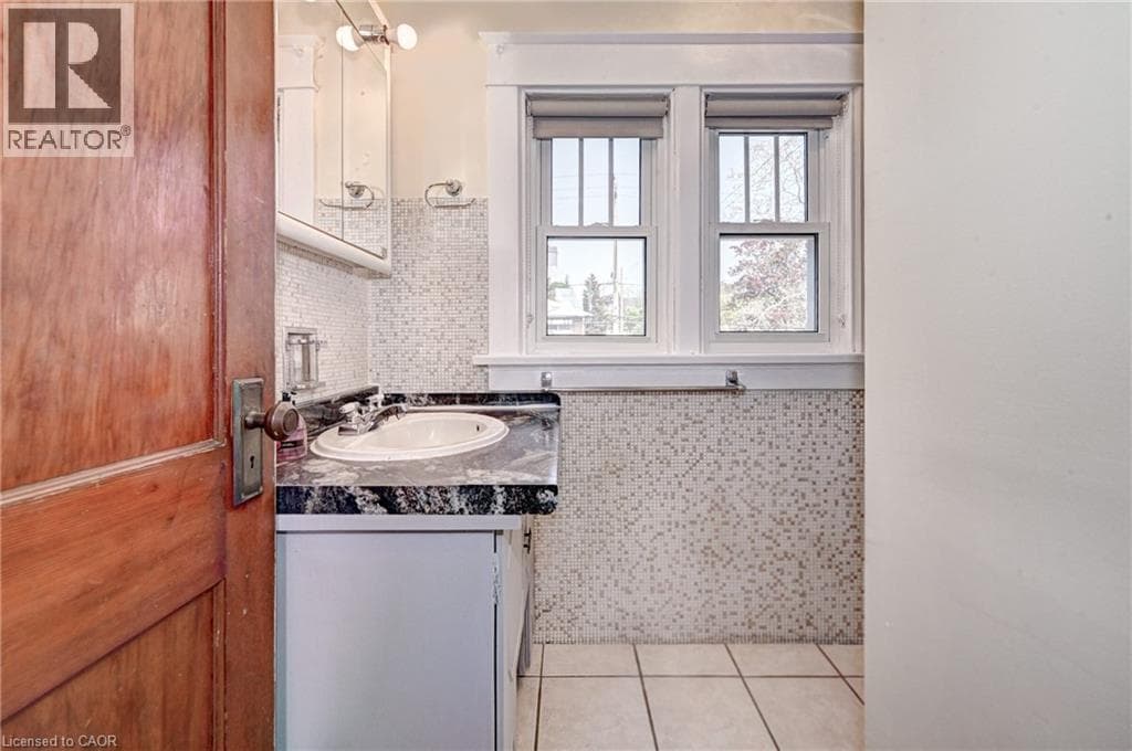 Detached for sale at 147 COURTLAND Avenue E, Mill Courtland Woodside Park, Kitchener, Ontario, photo 21