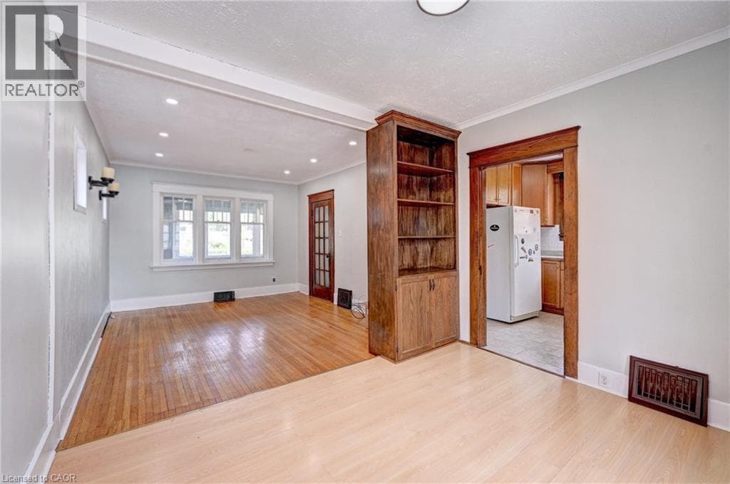 Detached for sale at 147 COURTLAND Avenue E, Mill Courtland Woodside Park, Kitchener, Ontario, photo 8