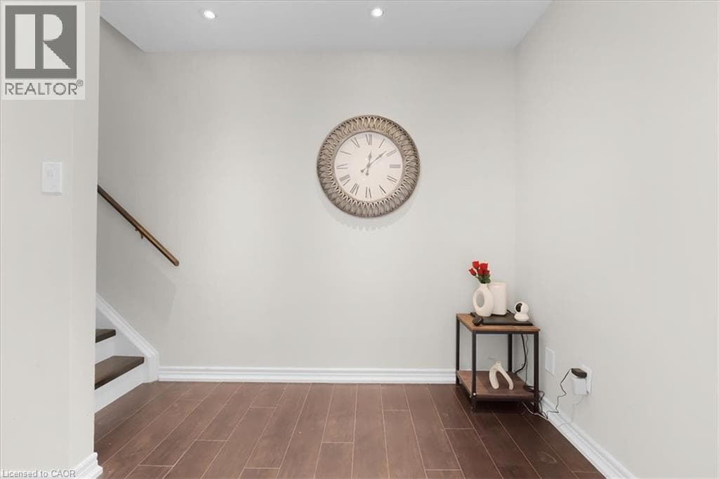 Semi-detached for sale at 421 BAIRSTOW Crescent, University Downs, Waterloo, Ontario, photo 13