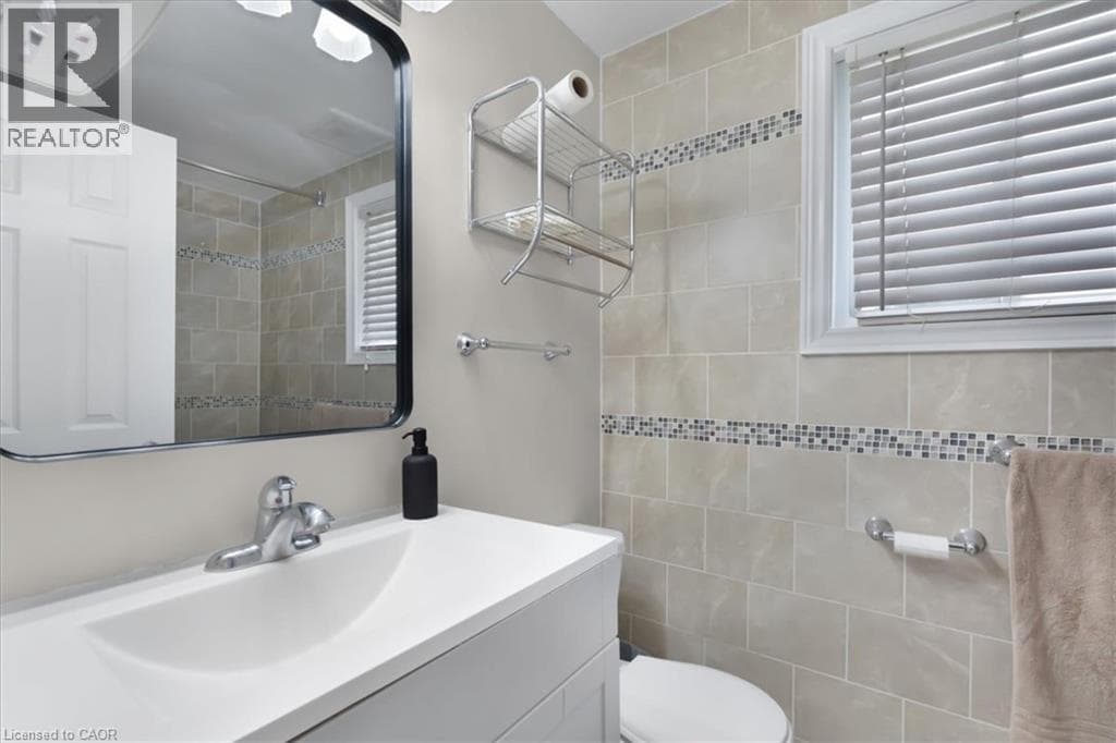 Semi-detached for sale at 421 BAIRSTOW Crescent, University Downs, Waterloo, Ontario, photo 16