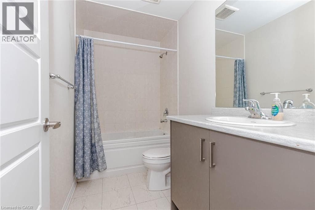 Detached for sale at 18 SANTO Court, Breslau, Woolwich, Ontario, photo 38