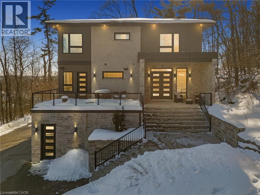 Detached for sale at 111 GRAND RIDGE Drive, St Andrews Hills, Cambridge, Ontario, photo 2