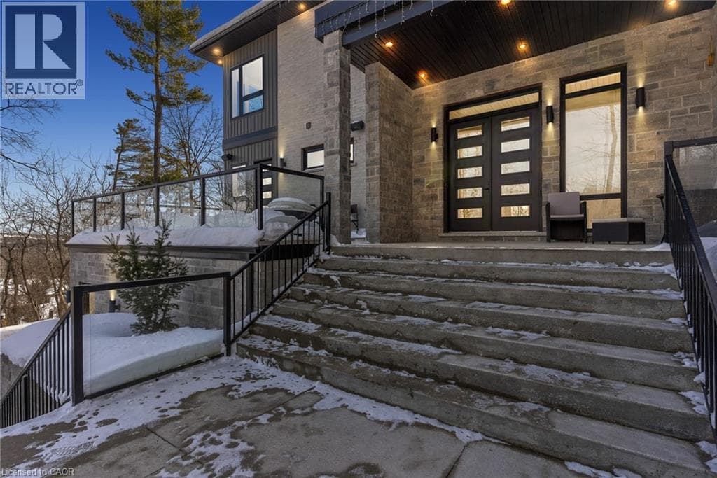 Detached for sale at 111 GRAND RIDGE Drive, St Andrews Hills, Cambridge, Ontario, photo 3