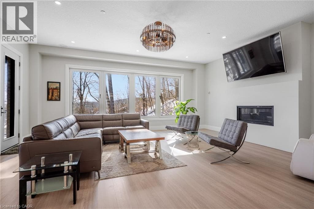Detached for sale at 111 GRAND RIDGE Drive, St Andrews Hills, Cambridge, Ontario, photo 9