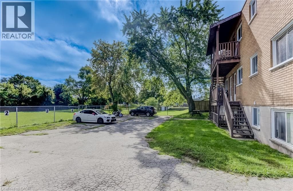 Multi-family for sale at 125 SCHLUETER Street, Central Park, Cambridge, Ontario, photo 4