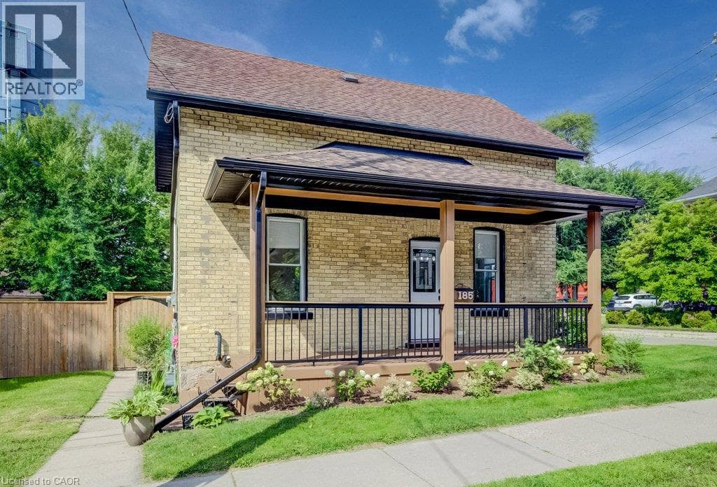 Detached for sale at 185 STRANGE Street, Midtown, Kitchener, Ontario, photo 2