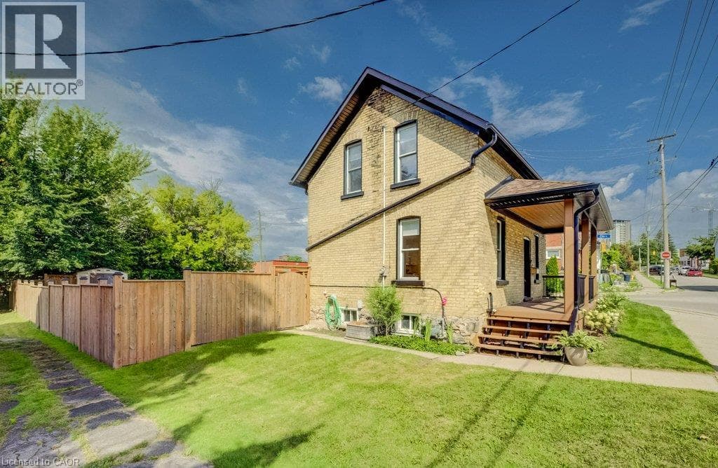 Detached for sale at 185 STRANGE Street, Midtown, Kitchener, Ontario, photo 4