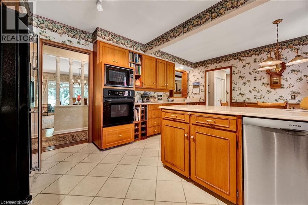 Detached for sale at 61 HUNTLEY Crescent, Westmount, Kitchener, Ontario, photo 12