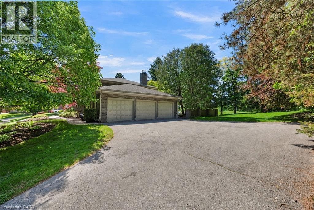 Detached for sale at 61 HUNTLEY Crescent, Westmount, Kitchener, Ontario, photo 5