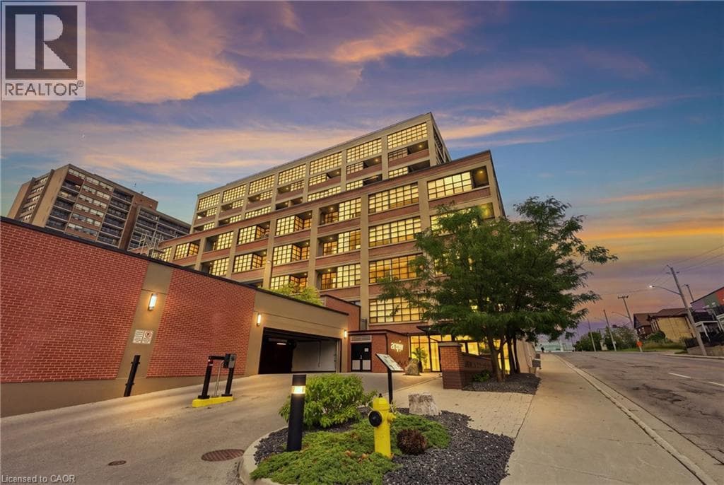 Apartment for sale at 112 BENTON Street Unit# 417, Cedar Hill, Kitchener, Ontario, photo 2