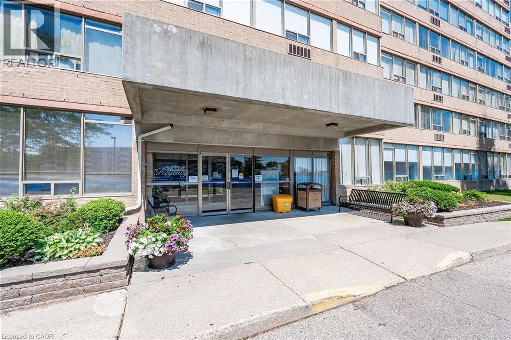 3227 KING Street E Unit# 1112