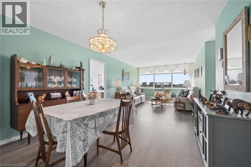 Apartment for sale at 3227 KING Street E Unit# 1112, Chicopee, Kitchener, Ontario, photo 5