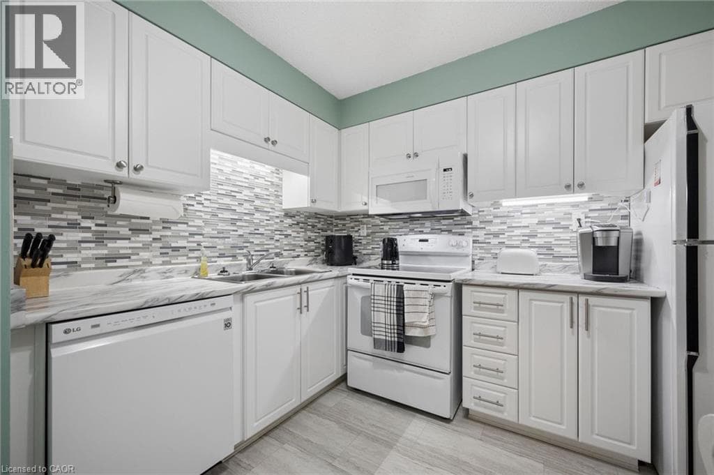 Apartment for sale at 3227 KING Street E Unit# 1112, Chicopee, Kitchener, Ontario, photo 12