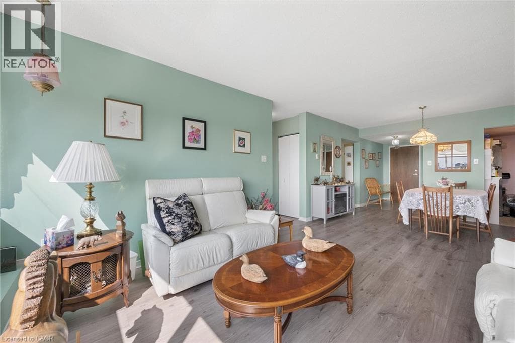 Apartment for sale at 3227 KING Street E Unit# 1112, Chicopee, Kitchener, Ontario, photo 9