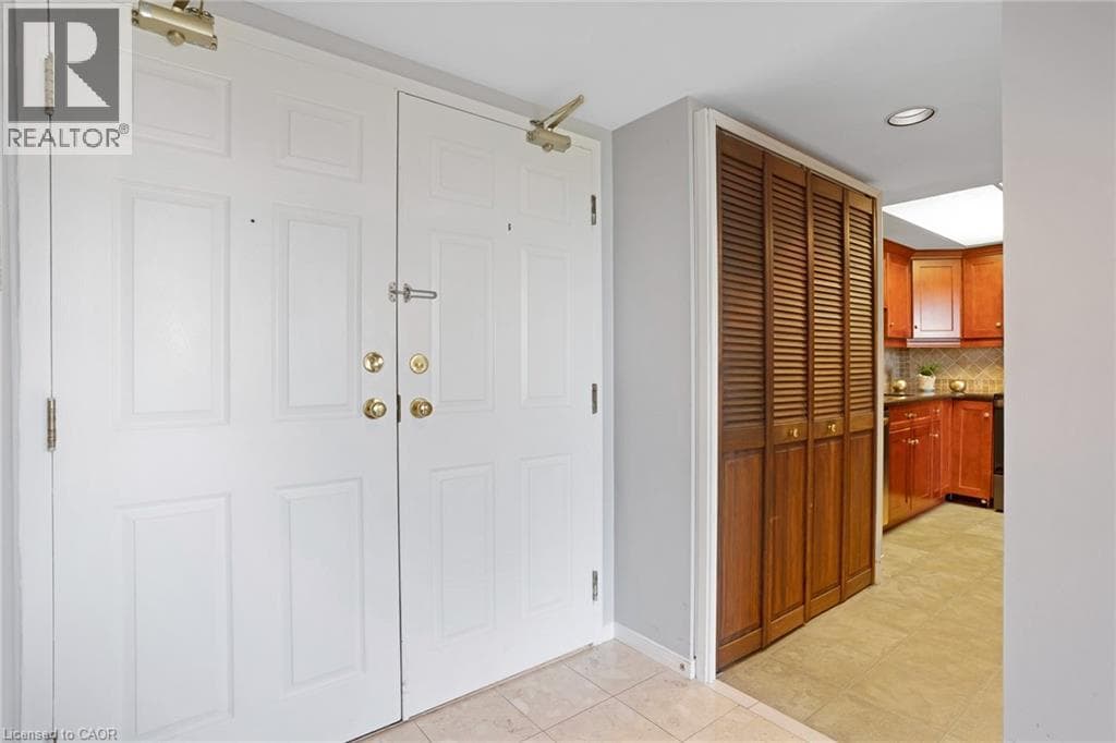 Apartment for sale at 3267 KING Street E Unit# 505, Chicopee, Kitchener, Ontario, photo 4