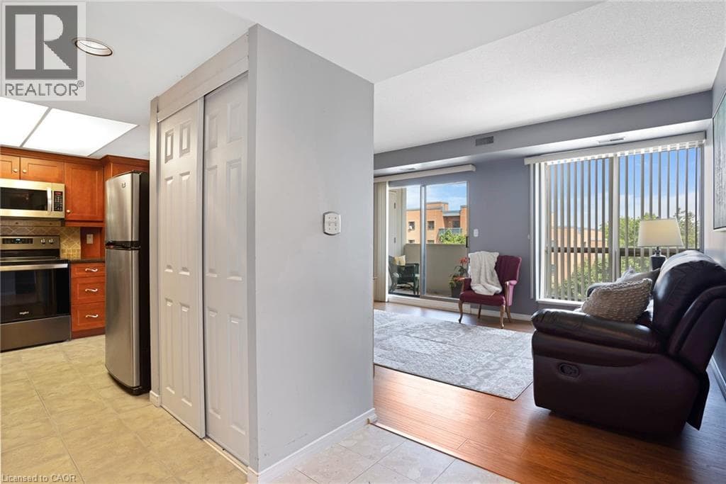 Apartment for sale at 3267 KING Street E Unit# 505, Chicopee, Kitchener, Ontario, photo 7
