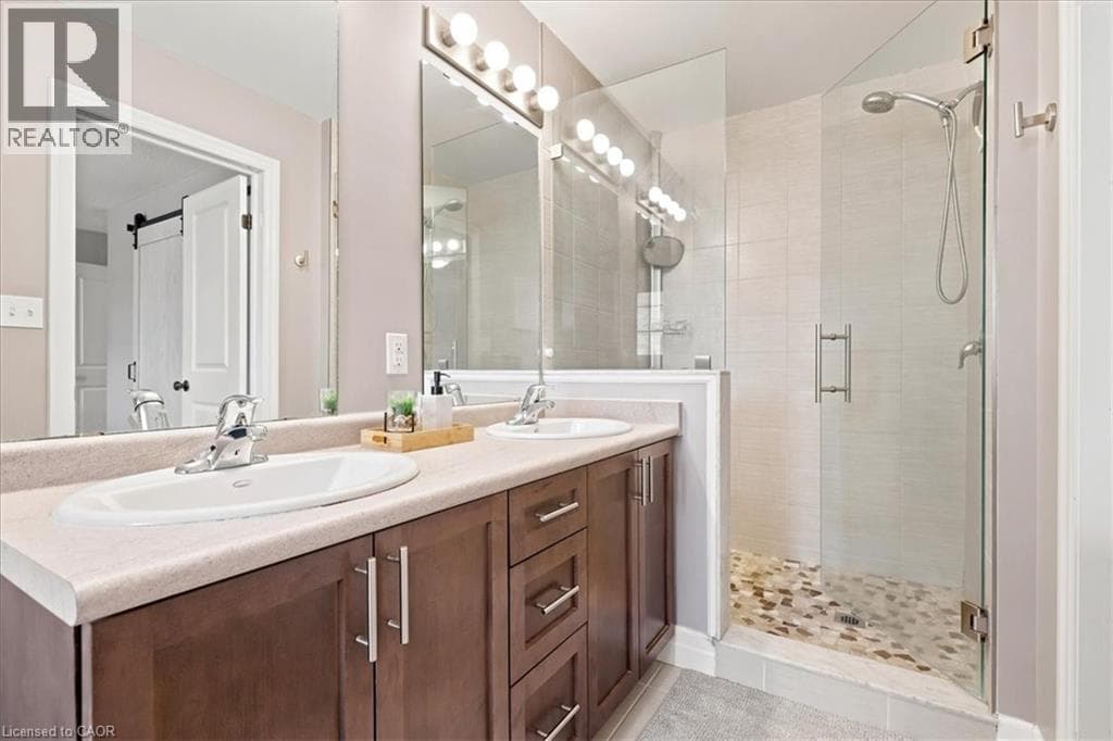 Detached for sale at 921 EDEN OAK Court, Grand River South, Kitchener, Ontario, photo 24
