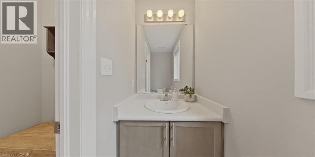 Detached for sale at 921 EDEN OAK Court, Grand River South, Kitchener, Ontario, photo 19