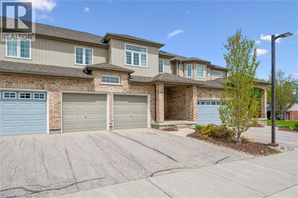 Townhouse for sale at 31 TOWNSEND Drive Unit# 70, Breslau, Woolwich, Ontario, photo 2