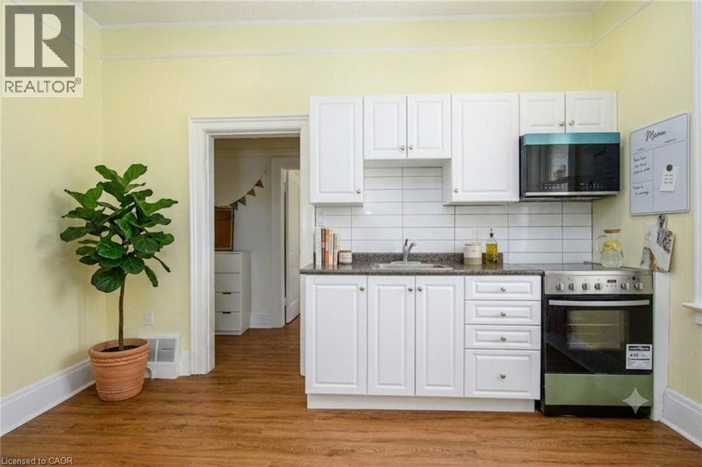 Multi-family for sale at 10 SHANLEY Street, Midtown, Kitchener, Ontario, photo 16