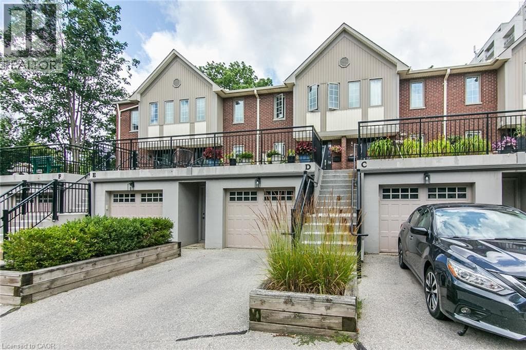 Townhouse for sale at 28 AHRENS Street W Unit# D, Civic Centre, Kitchener, Ontario, photo 3