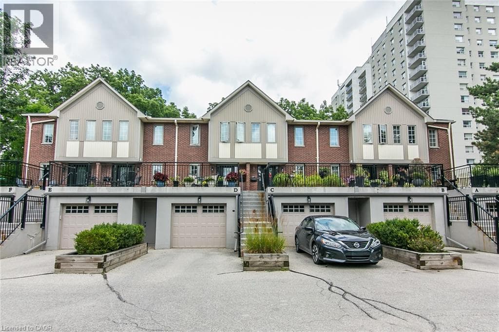 Townhouse for sale at 28 AHRENS Street W Unit# D, Civic Centre, Kitchener, Ontario