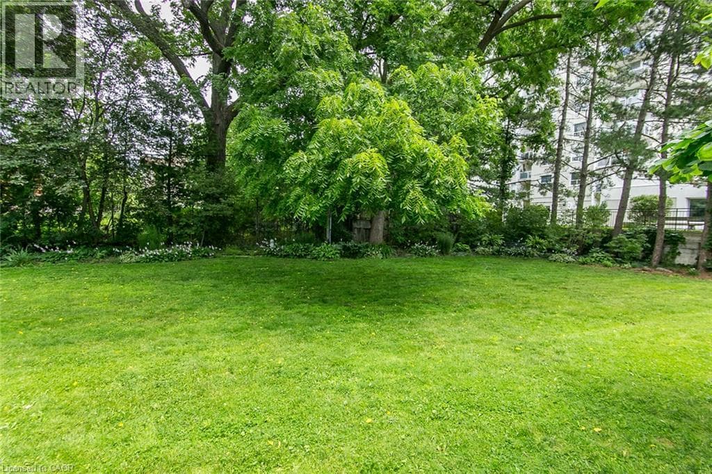 Townhouse for sale at 28 AHRENS Street W Unit# D, Civic Centre, Kitchener, Ontario, photo 46