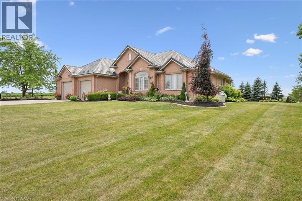 Detached for sale at 2800 MOSER YOUNG Road, St. Clements, Wellesley, Ontario, photo 2