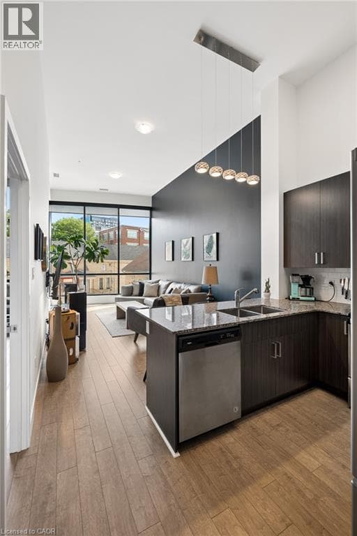 Apartment for sale at 100 GARMENT Street Unit# 201, Downtown Kitchener, Kitchener, Ontario, photo 7