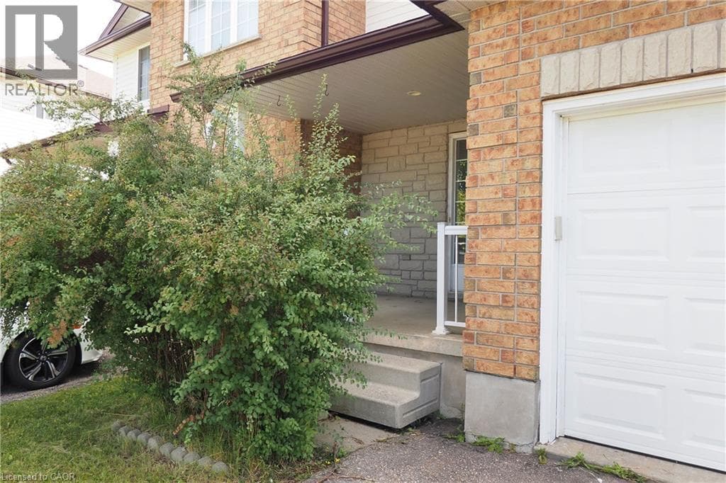 Townhouse for sale at 776 PARIS Boulevard, Clair Hills, Waterloo, Ontario, photo 4