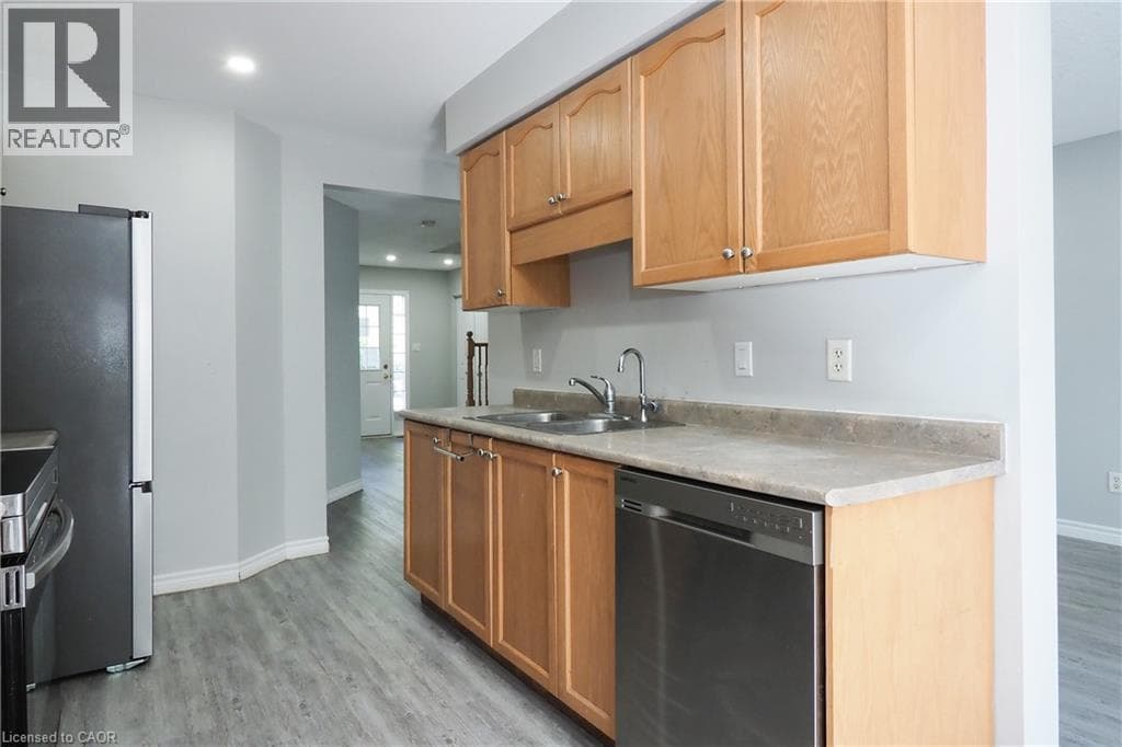 Townhouse for sale at 776 PARIS Boulevard, Clair Hills, Waterloo, Ontario, photo 18