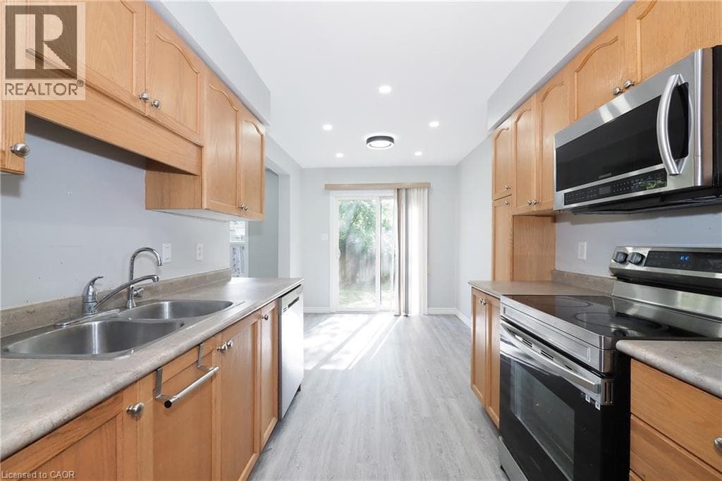 Townhouse for sale at 776 PARIS Boulevard, Clair Hills, Waterloo, Ontario, photo 14